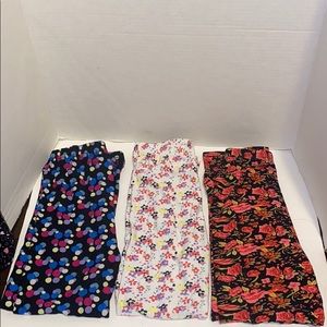 Three Butter Soft Girls Leggings size Large